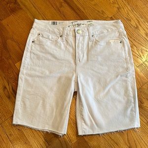 NWT white cut hem shorts